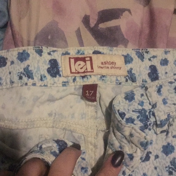 Blue floral skinny jeans - Picture 2 of 3